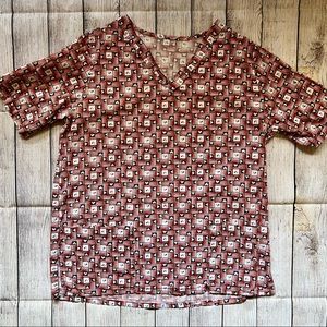 ▪️Red, White, and Blue Heart Scrub Top▪️